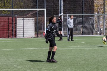 Bild 12 - B-Juniorinnen St.Pauli - C-Juniorinnen SV Steinhorst : Ergebnis: 1:2